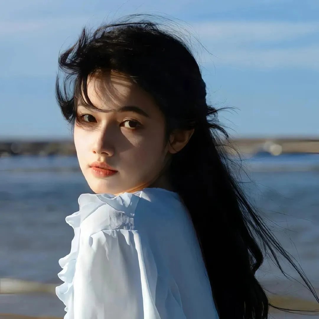 女主角